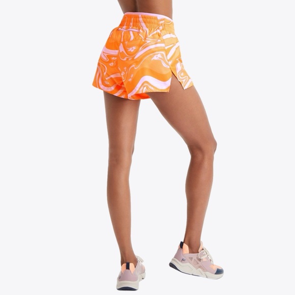 Fabletics Breathe Mid-Rise Run Short Womens Large Lined Orange Pink Athletic Gym - Picture 10 of 12